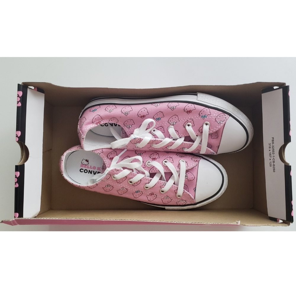 CONVERSE x HELLO KITTY Sneakers Shoes NEW - Picture 3 of 8